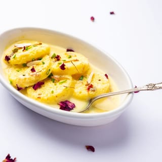 Kesari Rasmalai